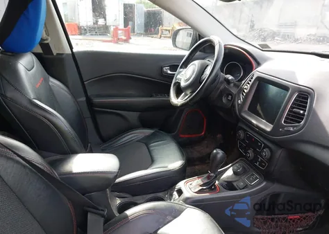 2020 Jeep Compass Trailhawk 4X4 из США, поврежденный, VIN 3C4NJDDB7LT195317